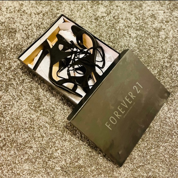 Forever 21 Wraparound Stiletto Heels - Picture 5 of 7